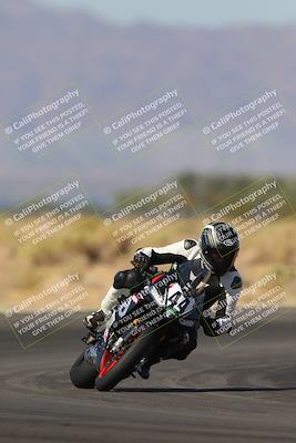media/Nov-06-2023-Moto Forza (Mon) [[ce023d0744]]/3-Intermediate Group/Session 3 (Turn 16)/